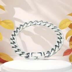 Alternative view of Herrenarmband aus Edelstahl - Hochglänzende Oberfläche, robust und zeitlos