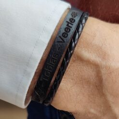 Alternative view of Robustes Lederarmband für Männer mit persönlicher Gravur
